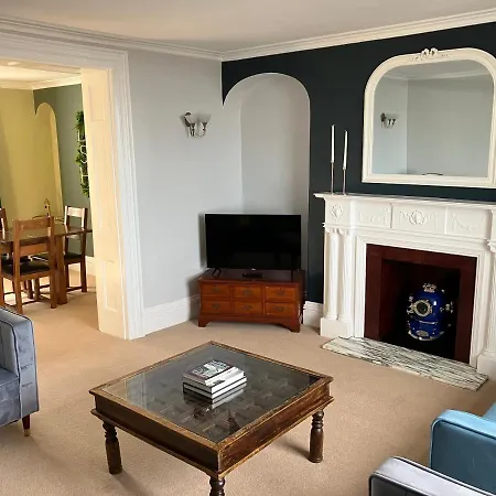 Lovely Family Seafront Property In Burnham-On-Sea Exterior photo